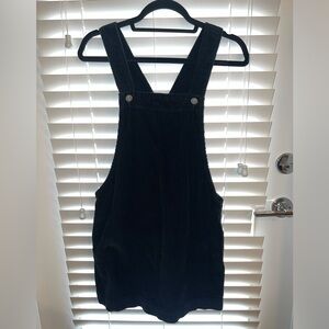 Black corduroy overall dress, women’s S, urban outfitters
